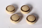 Lot de 4 boutons blancs